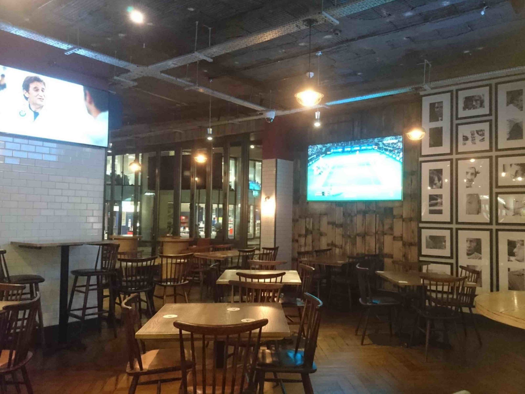 Directors Box - Best Sports Bars in Manchester